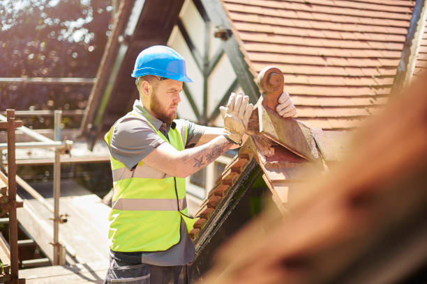 Best Commercial Roofing Services  in East Bronson, FL